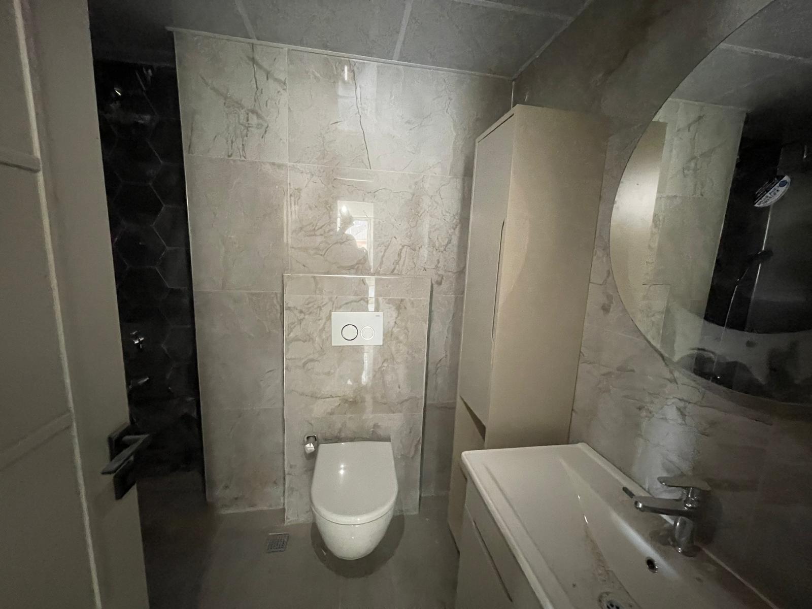 YILDIZKENT'TE BULVARDA SATILIK DAİRE